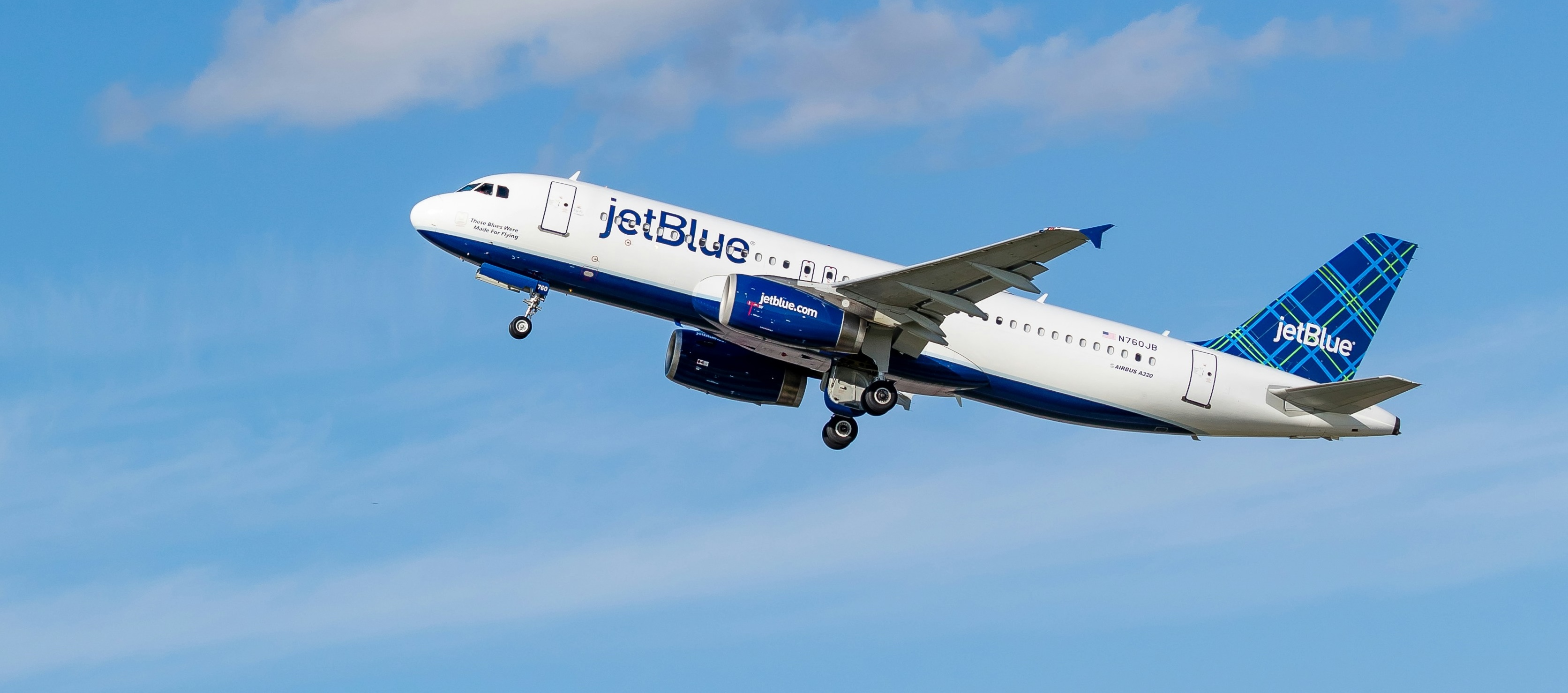 JetBlue aircraft